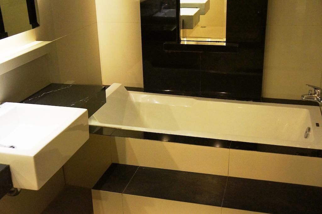Ameera Hotel Пеканбару Экстерьер фото