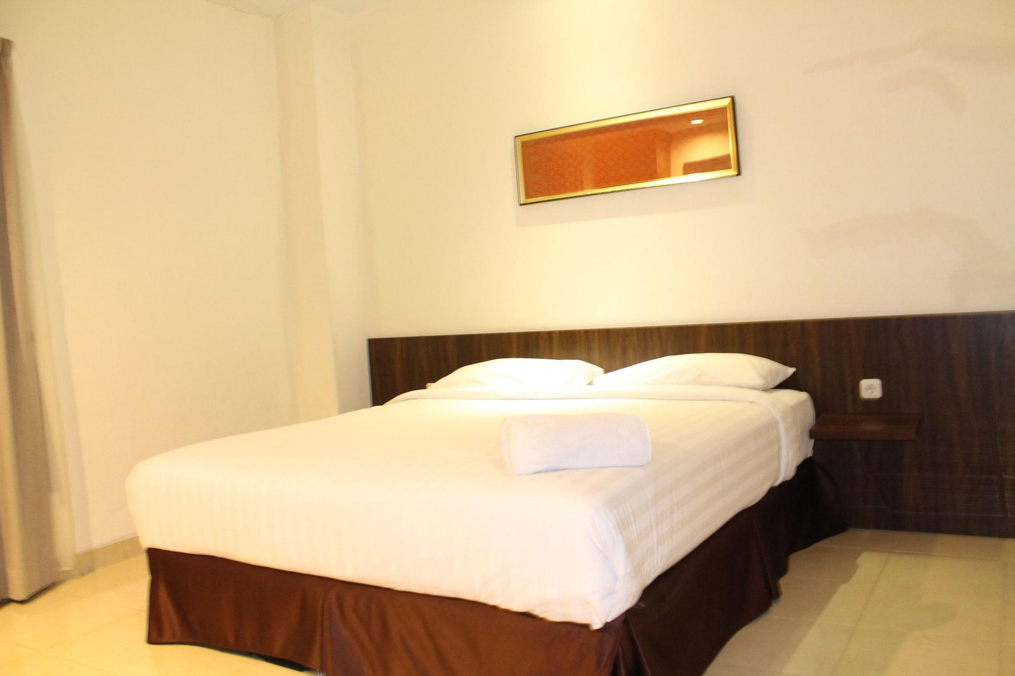 Ameera Hotel Пеканбару Экстерьер фото